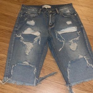 Ripped jeans shorts